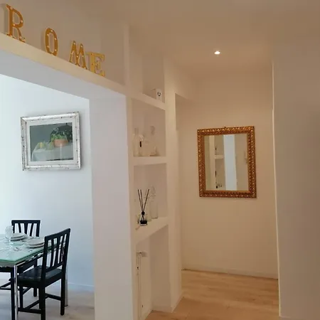 Vatican's Apartamento Roma